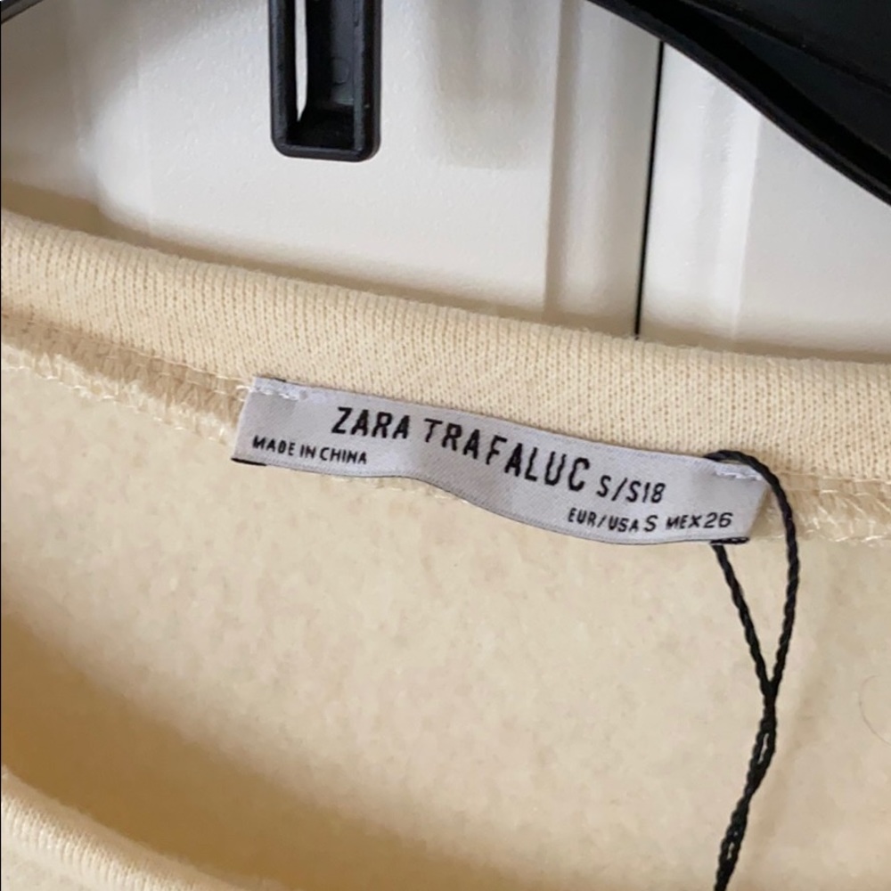 Zara tee - Picture 2 of 4